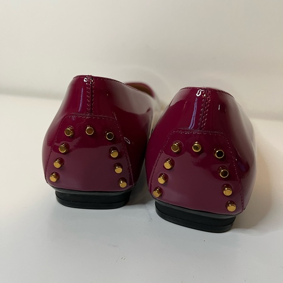 Tod's Red Patent Leather Ballet Flats size 10.5 - Picture 2 of 16